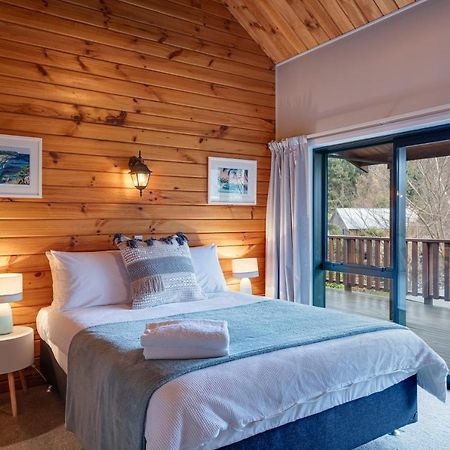 Alpine Hideaway - 2 Bedroom Closeburn エクステリア 写真