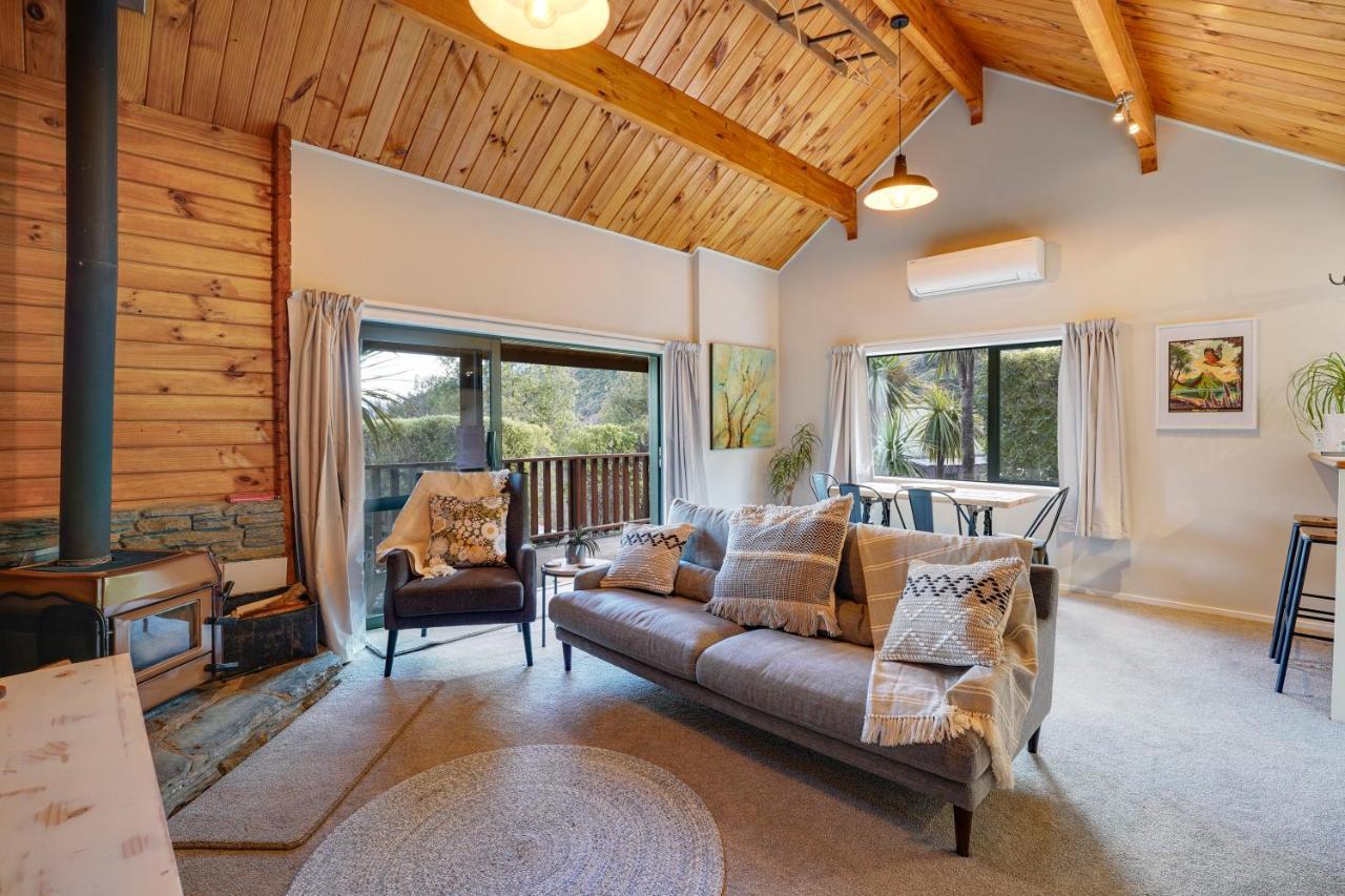 Alpine Hideaway - 2 Bedroom Closeburn エクステリア 写真
